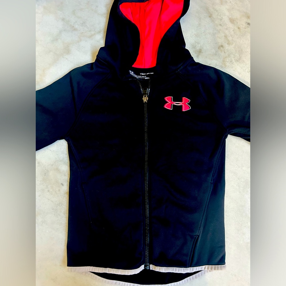 Under Armour Girls ColdGear Loose Black and Pink Jacket Size Y/S. ECU